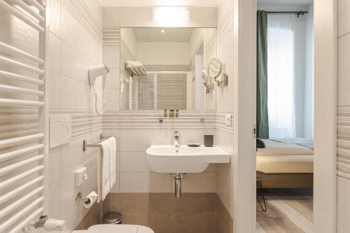 Rooms Boutique Carducci - image 40