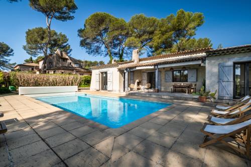 La Pastourelle des Pins - Avec Piscine Privée