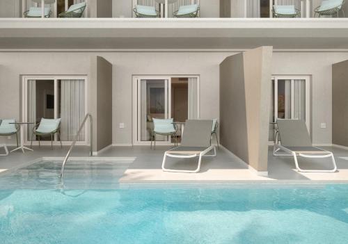 1 doppelbett oder 2 einzelbetten, deluxe, direktzugang zum pool