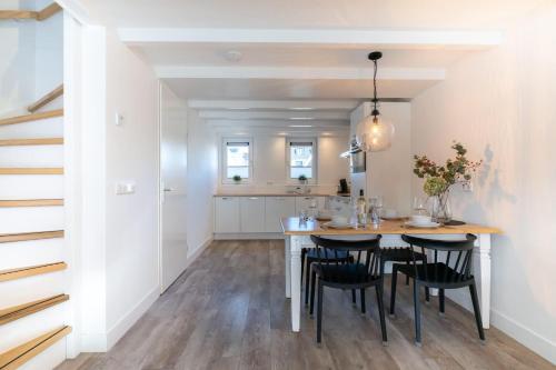 Vakantiehuis Domburg, dichtbij centrum en strand in ดอมเบิร์ก