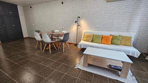 Апартамент Фамилия 100м от морето в Равда, Ravda (foto 3)