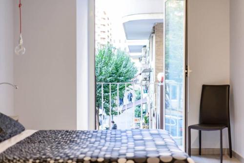 Deluxe Double Room with Balcony image 2