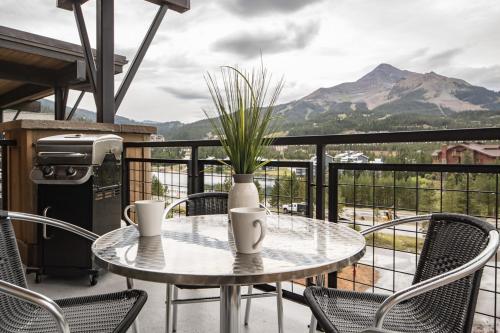 Mountain Lake Condo | Unit 401B - image 14
