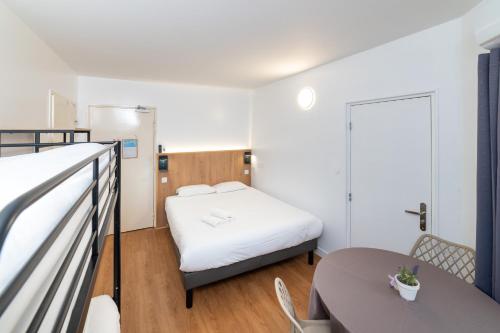 The Originals Access, Hôtel Mâcon Sud in Шентр