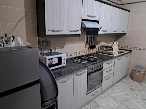 Modern Apartment with Panoramic View Mansourah in טלמסן