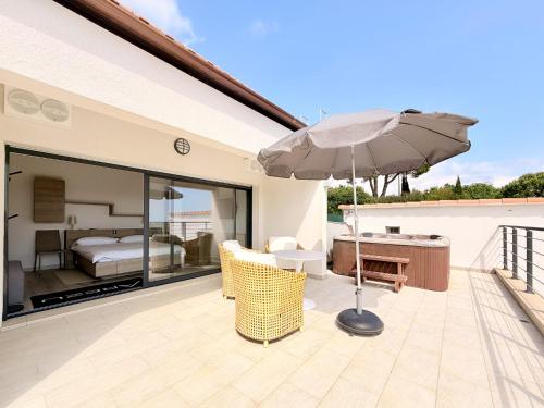 Escapade Ultime avec Piscine, Jacuzzi & Gym in Maure