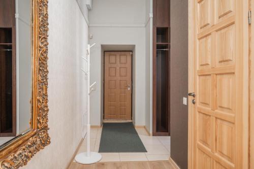 ArtDeco Apartments with Parking by Reside Baltic - image 5