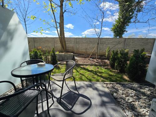 Royal Smart Apartments Cracow Room Type - Double Room with Patio