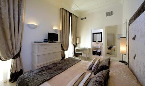 Classic Double or Twin Room