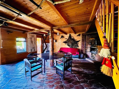 Beautiful Rustic Cabin in Prejmer