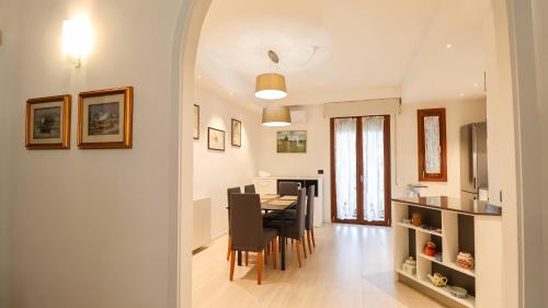 Great Apartment near the Centre - with Free Parking in Massa E Cozzile