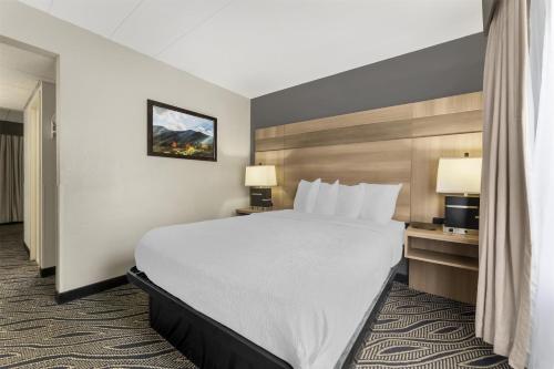 Best Western Braddock Inn - image 29