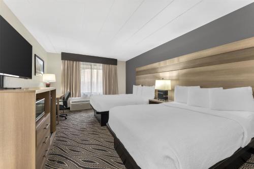 2 double beds