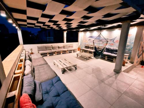 Backpackers Home 4