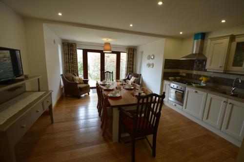Woodvilla Lodge - image 12