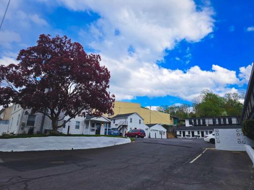 Exterior view, Penn Lodge Hotel & Suites Philadelphia - Bensalem in Bensalem (PA)