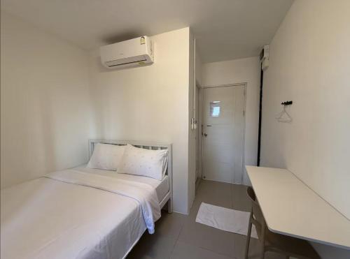 Flow stay koh samet 流宿 沙美島 in Samed City Center