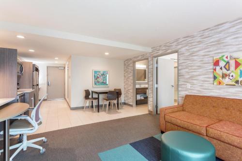 Home 2 Suites By Hilton Indianapolis Northwest - image 25