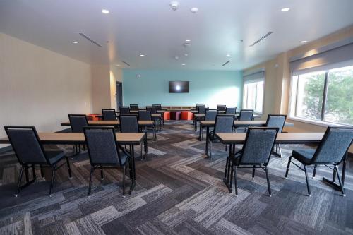 Tru By Hilton Frisco Dallas Tx - image 4