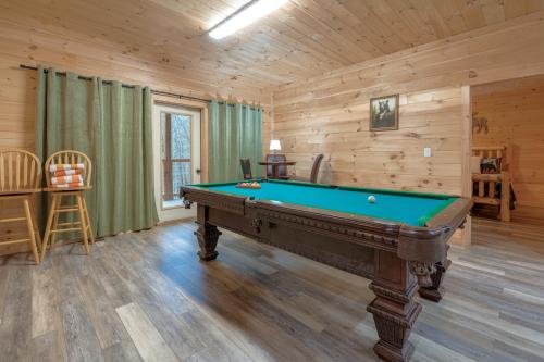 212 Misty Mountain View cabin - image 12