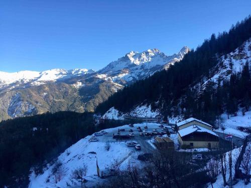 Grand studio PRA-LOUP 1600 avec terrasse in Uvernet-Fours