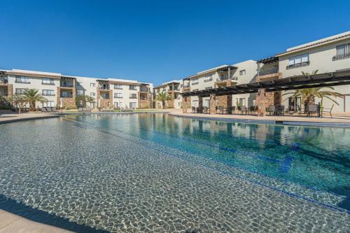 Modern Condo in El Tezal, Peaceful, Secure & Minutes from Cabo Hotspots