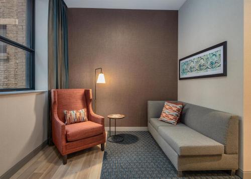 Hilton Garden Inn- Chicago Central Loop - image 26
