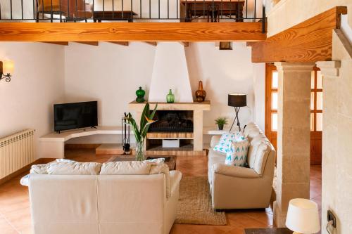 Can Gallardo den Fuster by Mallorca North Villas - image 3