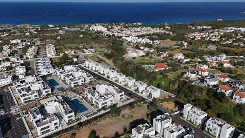 Mediterra Defne Bahçe Manzaralı Modern Daire (Mediterra Defne Bahce Manzaralı Modern Daire) in Ayios Andreas
