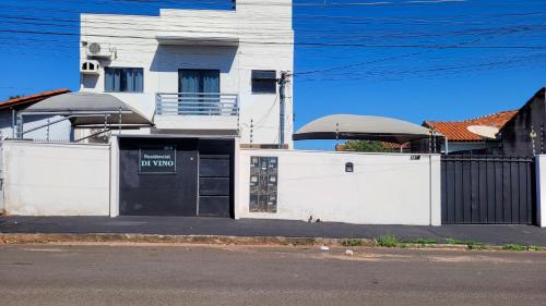 Otima localizacao, acomoda ate 4 pessoas in Tangara Da Serra