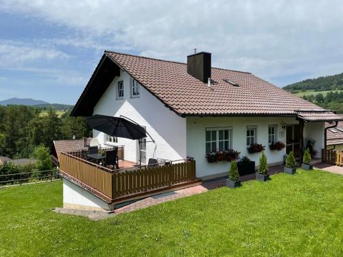 A szálláshely kívülről, Ferienhaus Heidi in Lam