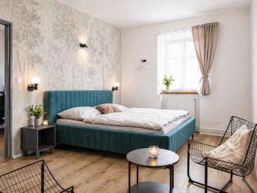 2 bedrooms, 4 beds