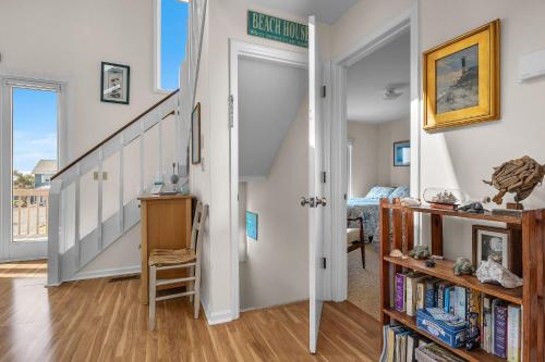 Griffin by Oak Island Accommodations in Caswell Beach (NC)