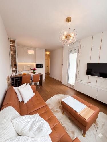 Stylish New-Build Apartment Downtown Novi Sad
