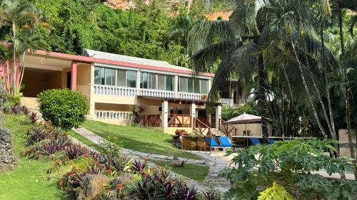 Casa se campo entre montañas Quisqueya paisa – khách sạn tại Cano Seco