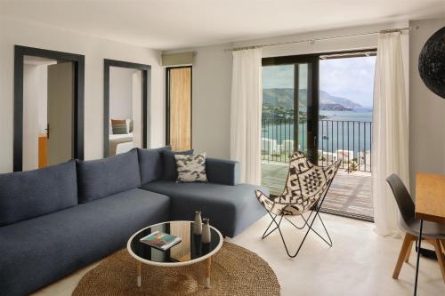 Domes Aulus Elounda, Adults only, Curio Collection by Hilton Room Type - Sapphire Cozy King Suite