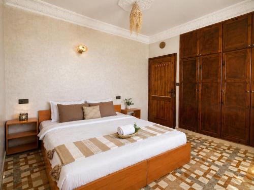 1 queen bed