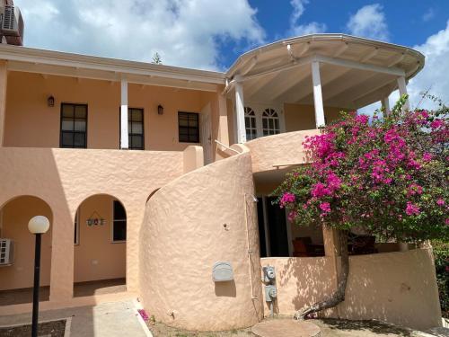 Caribbean Home in Five Islands