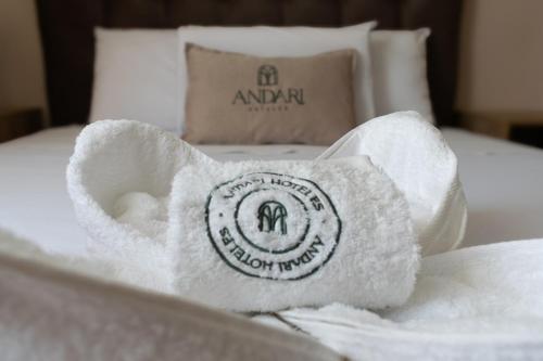 Andari Hoteles - image 4
