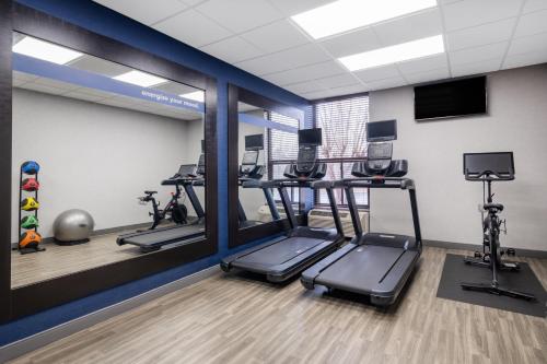 Hampton Inn Auburn - image 42