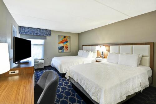 Hampton Inn Auburn - image 23