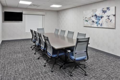 Hampton Inn & Suites Lanett/West Point - image 23
