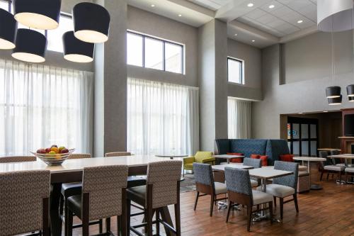 Hampton Inn & Suites West Bend in West Bend, USA