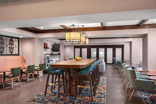 Hampton Inn & Suites Fresno, Fresno (zdjęcie 10)