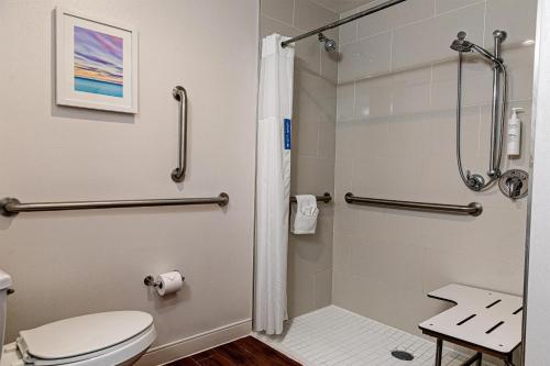 Hampton Inn Charleston-Daniel Island - image 23