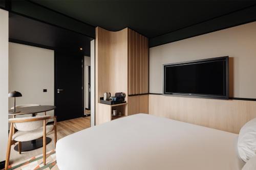 DoubleTree by Hilton Amsterdam Centraal Station - image 39
