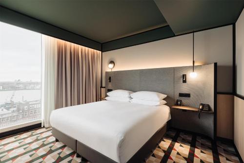 DoubleTree by Hilton Amsterdam Centraal Station - image 25