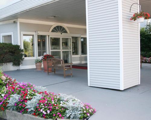 Hampton Inn Burlington - Colchester - image 3