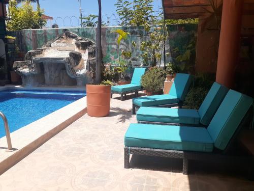 Peldbaseins, "Le Petit Oasis" Pool, AC and Beach 1 minute away in Penita de Jaltemba