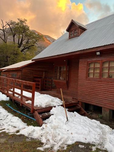 Termas de Chillan Vista al rio a 10 minutos del centro Ski